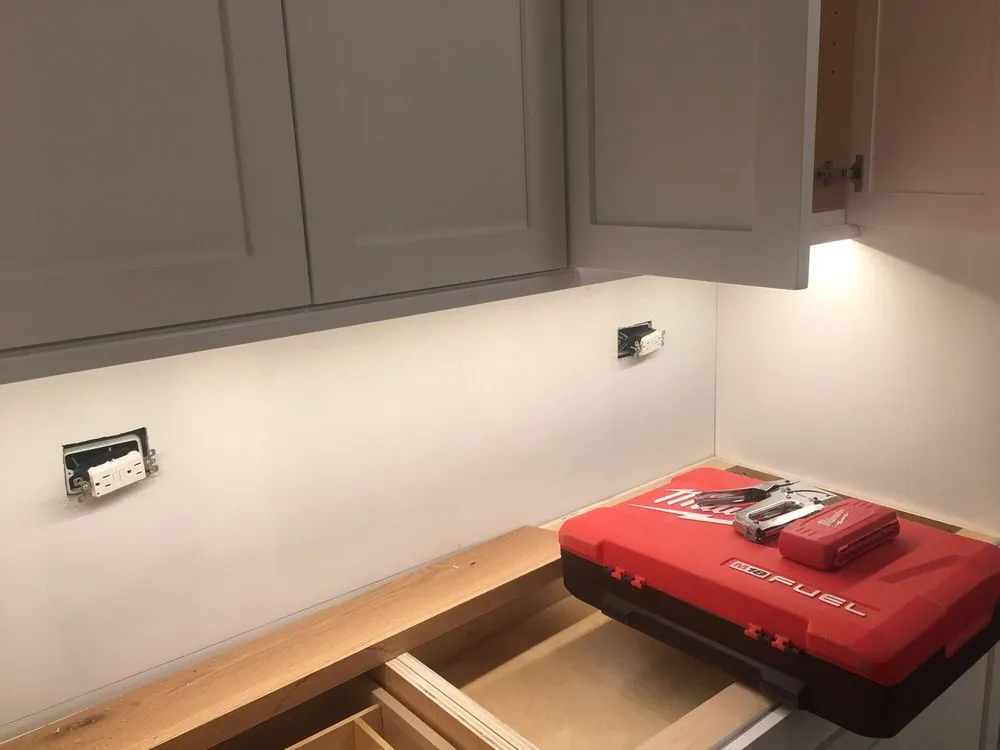 Slide of Lumen Electric