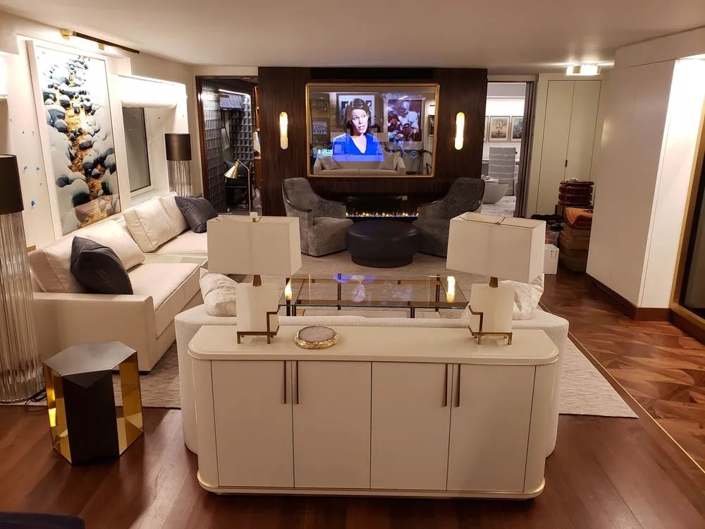 Slide of Lumens Electric