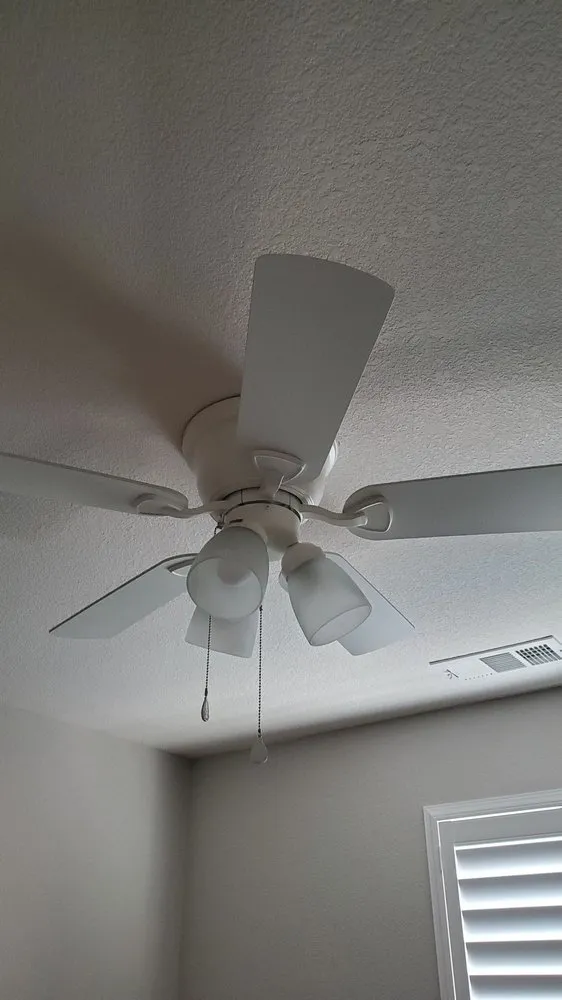 Slide of Lumina Electrical Services