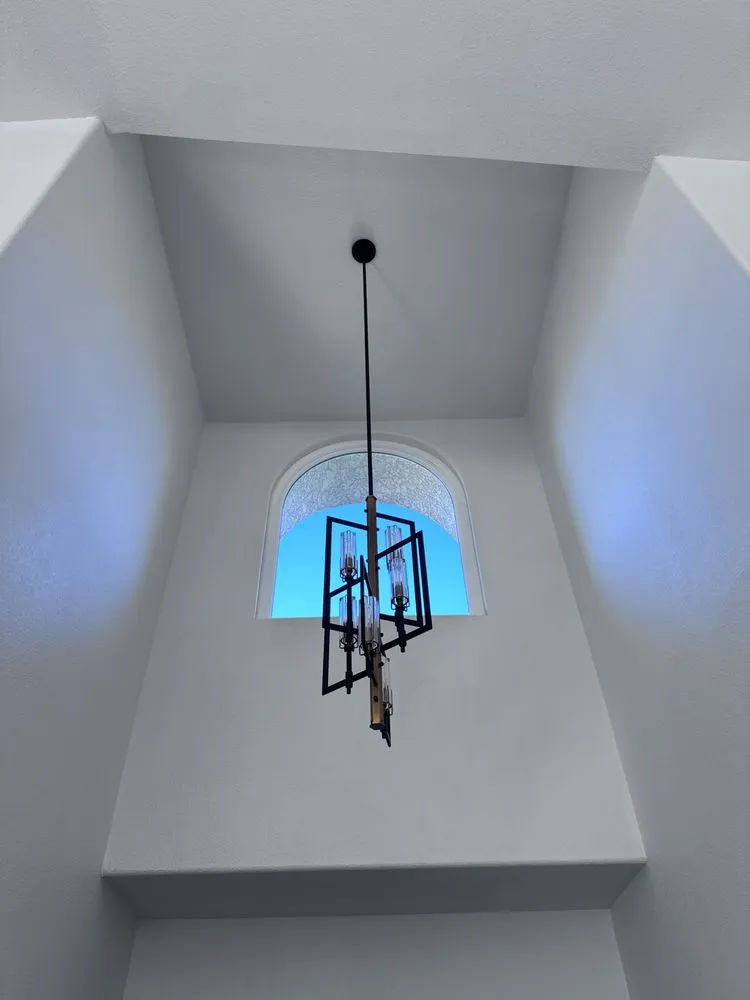 Slide of Luminare Electrical