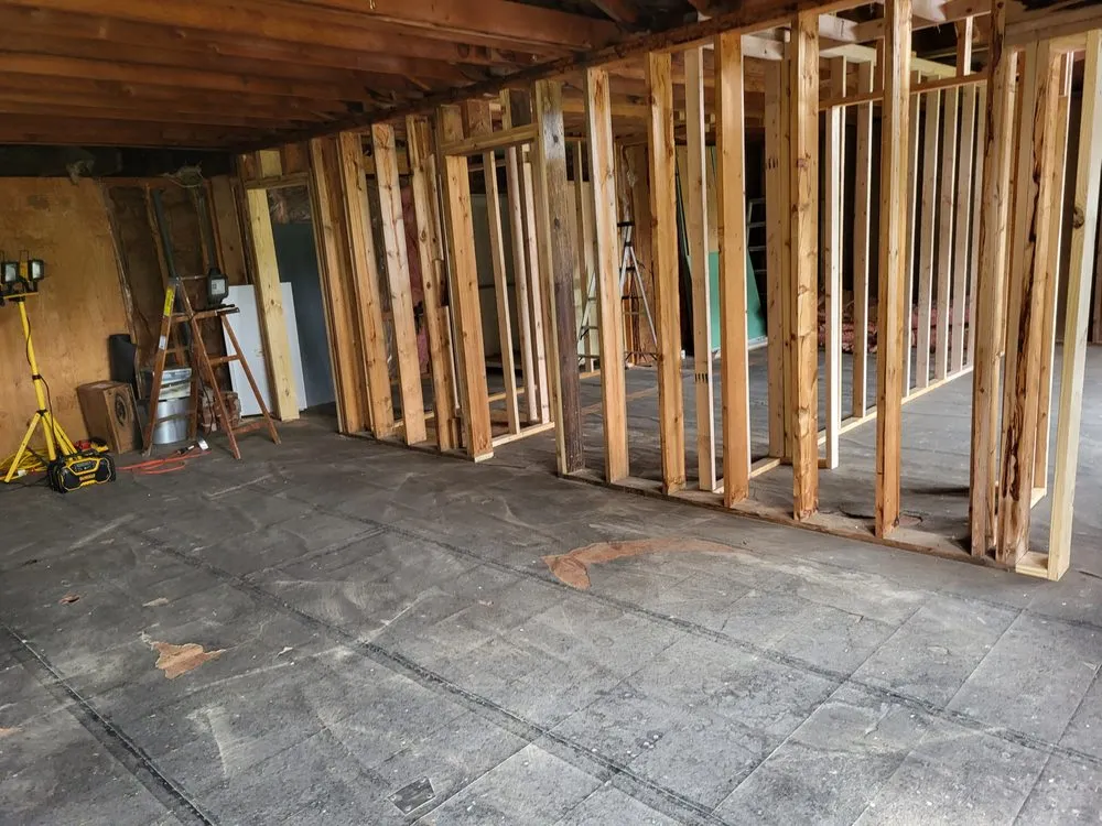Affordable outlet and switch repair service in Claysville, PA - Luminate