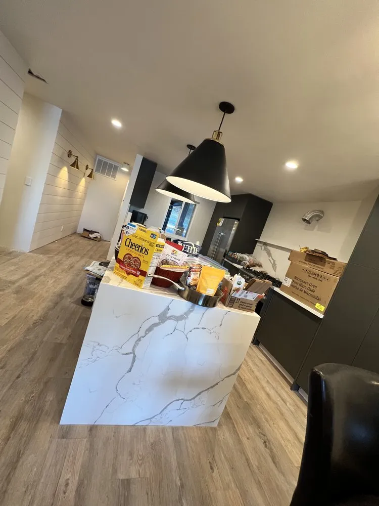 Slide of Luminate Electric