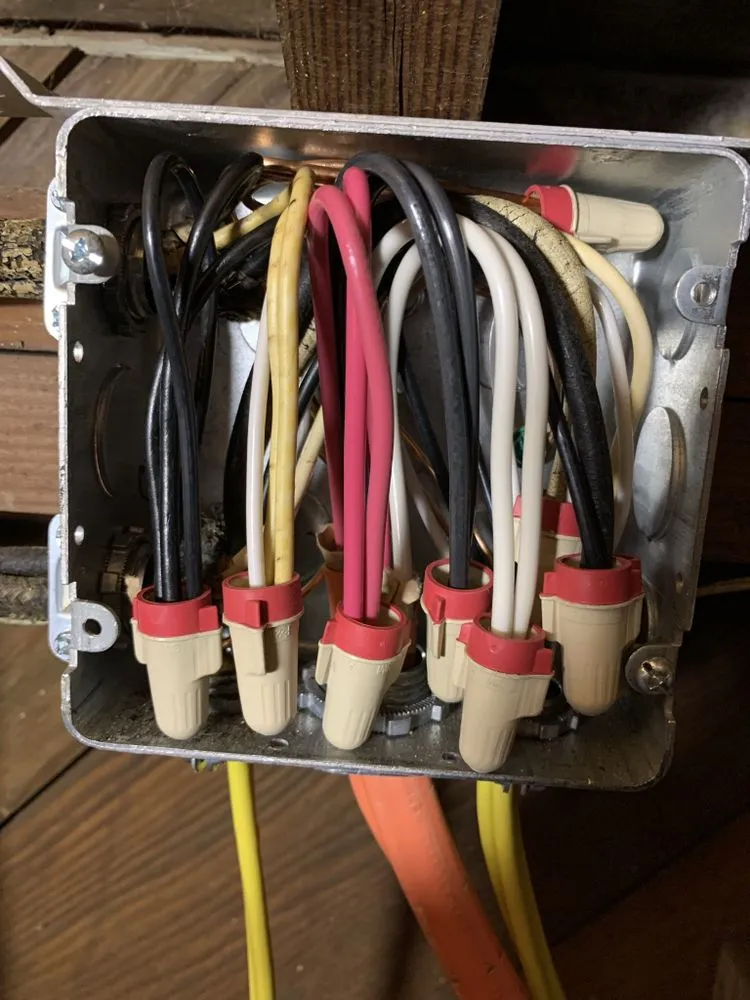 Trusted electrical repair in ,  by Luminate Electric