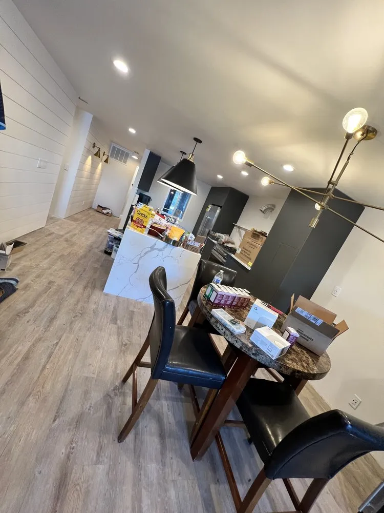 Slide of Luminate Electric