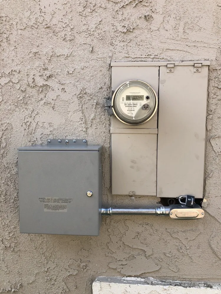 Reliable emergency electrical service in Alta Loma, CA by Luminor Electric