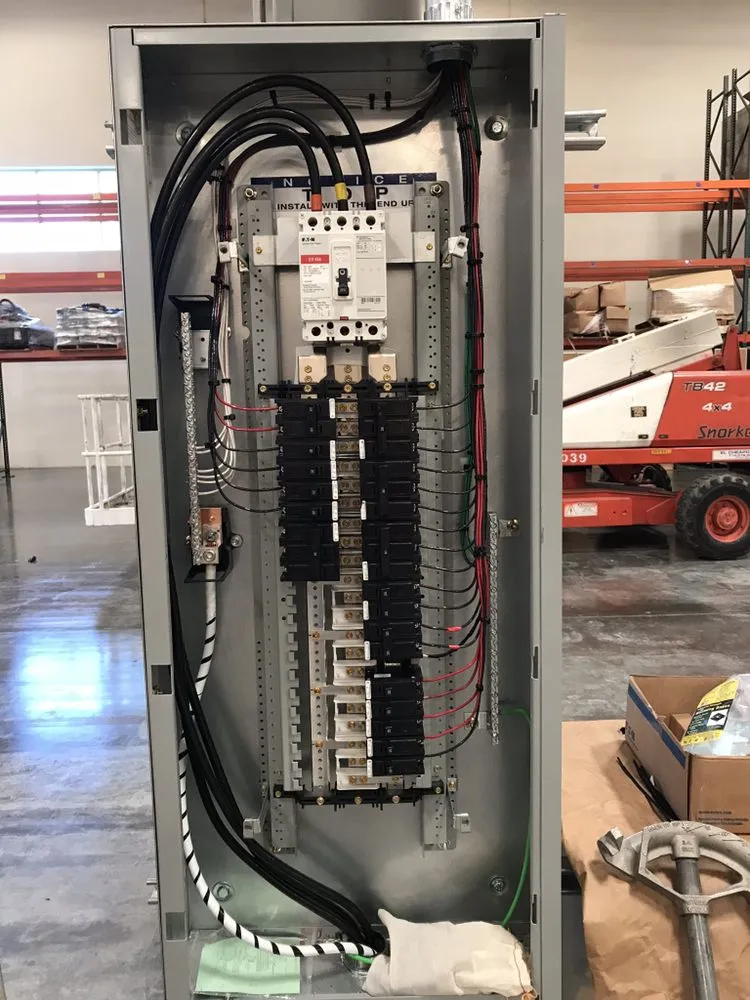 Expert electrician providing outlet and switch repair in Alta Loma, CA - Luminor Electric