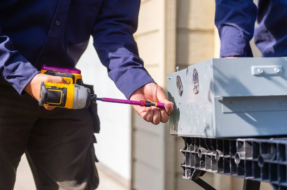 Slide of LumiSOL Electric