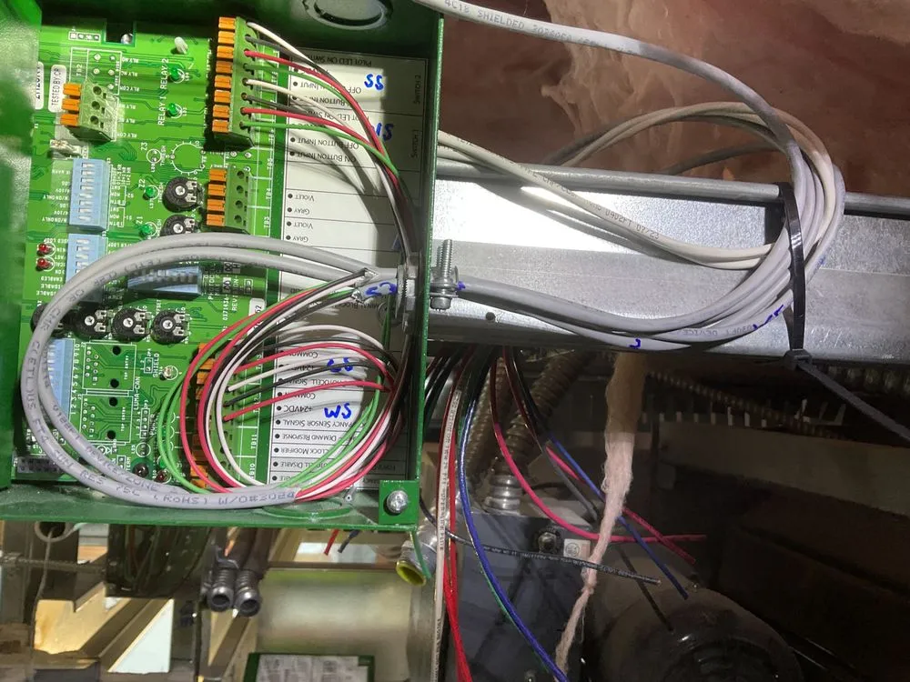 Slide of Luna Electric