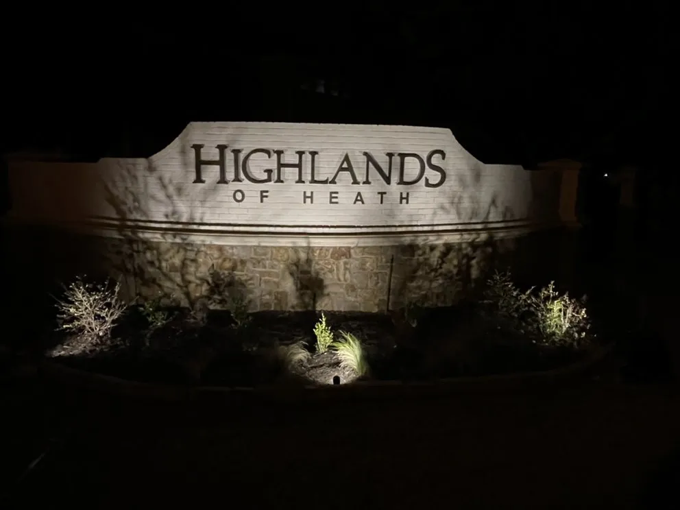 Slide of Luna electrician