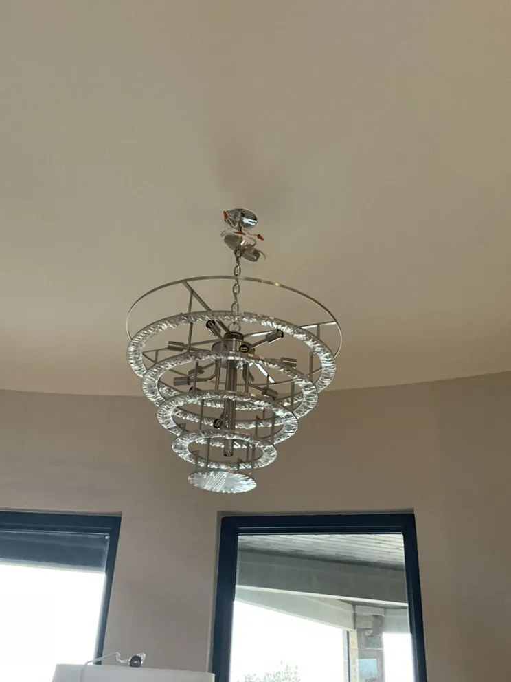 Slide of Luna electrician