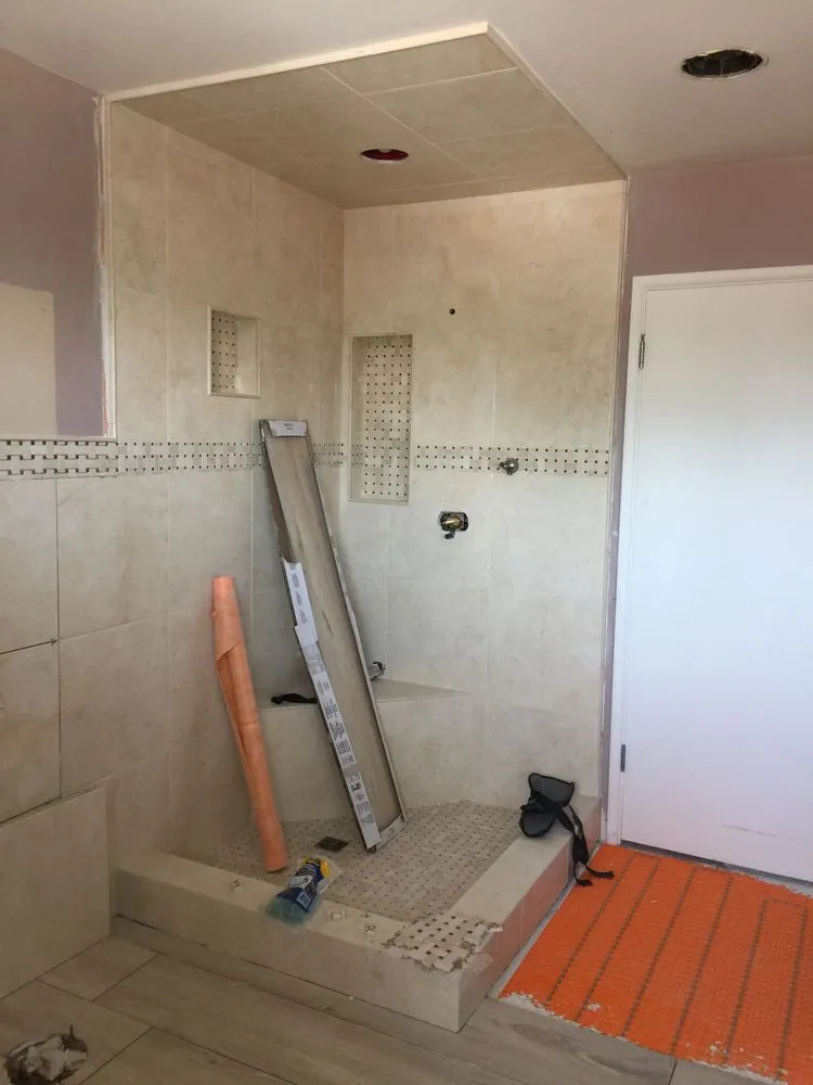 Slide of Luna Handyman