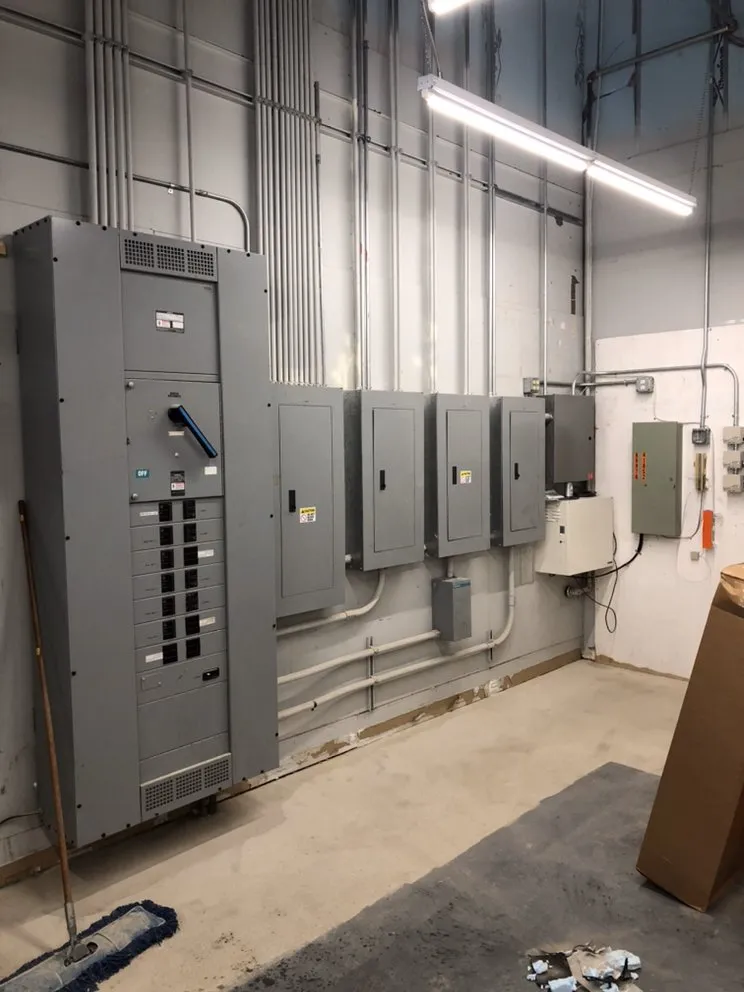 Slide of Lunsford Electric LLC