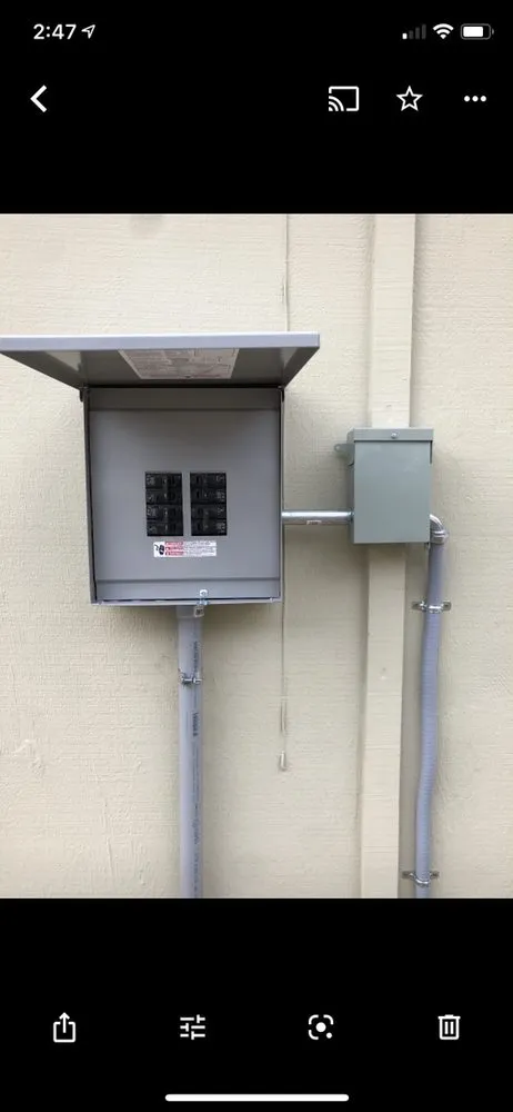 Affordable electrician providing lighting installation in , 