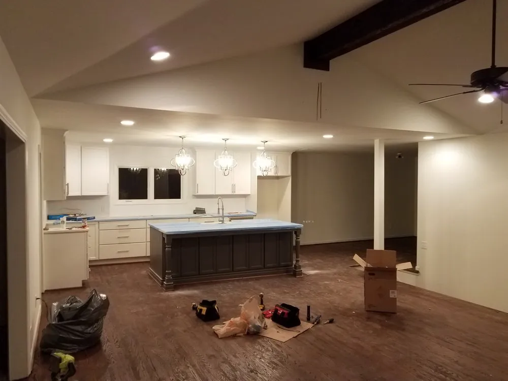 Slide of Luster Electric