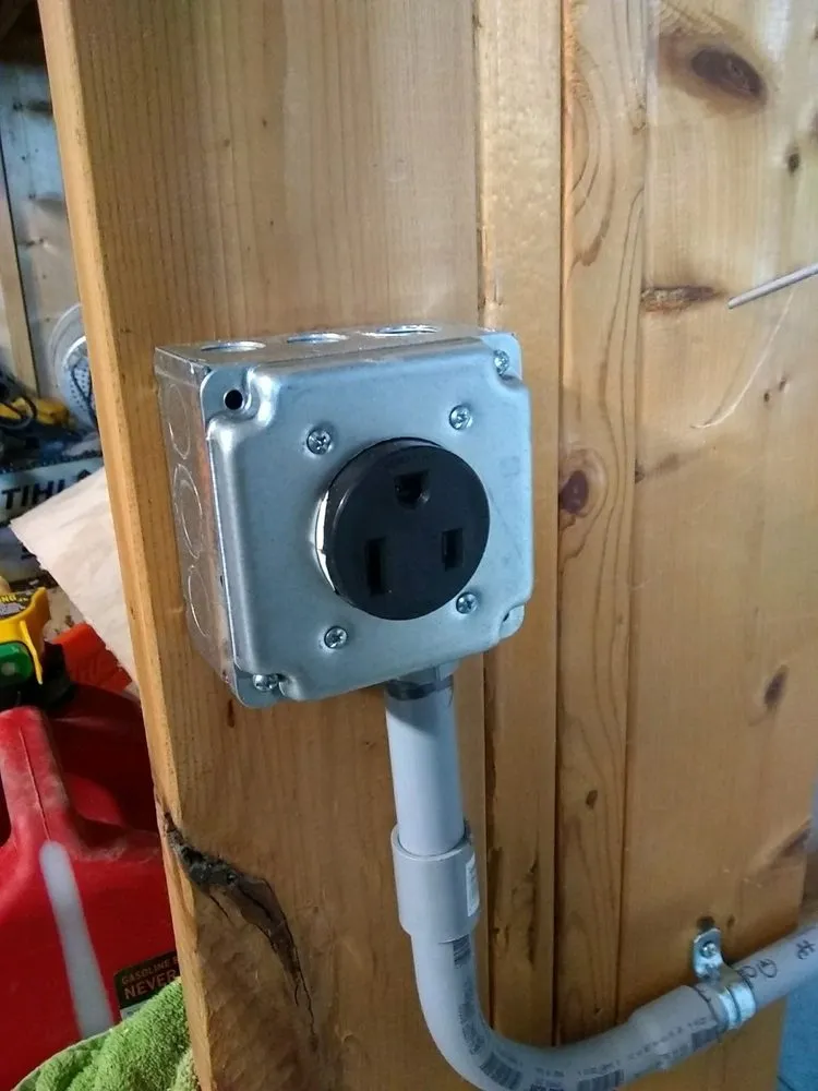 Slide of Luta Electric & Designs