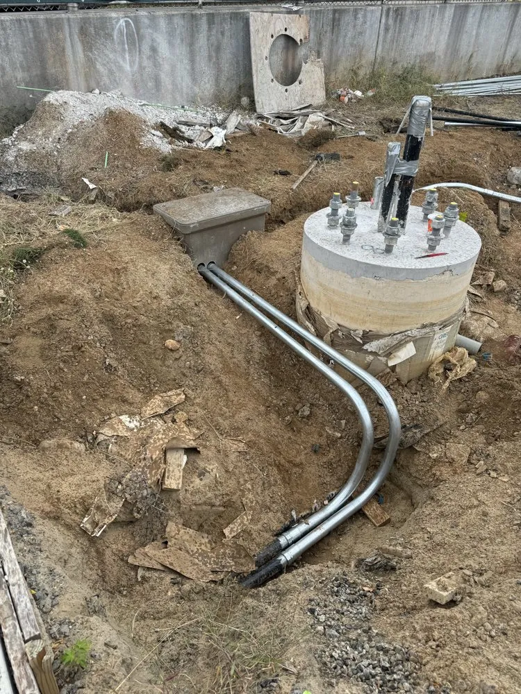 Licensed electrician providing panel upgrade in Flushing, NY - Luti Electiric