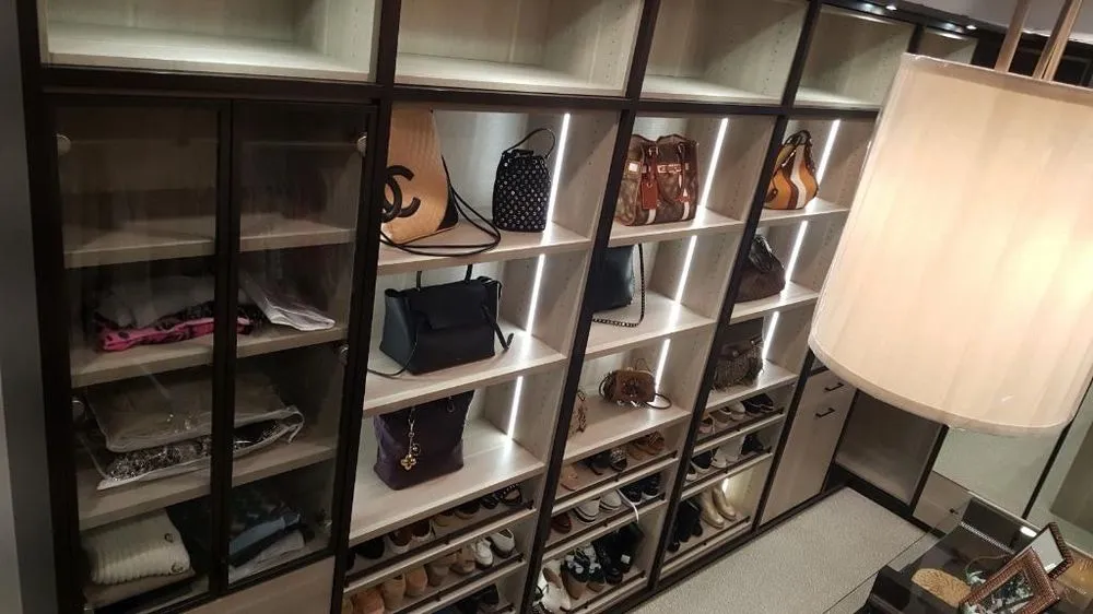 Slide of Lux Electric