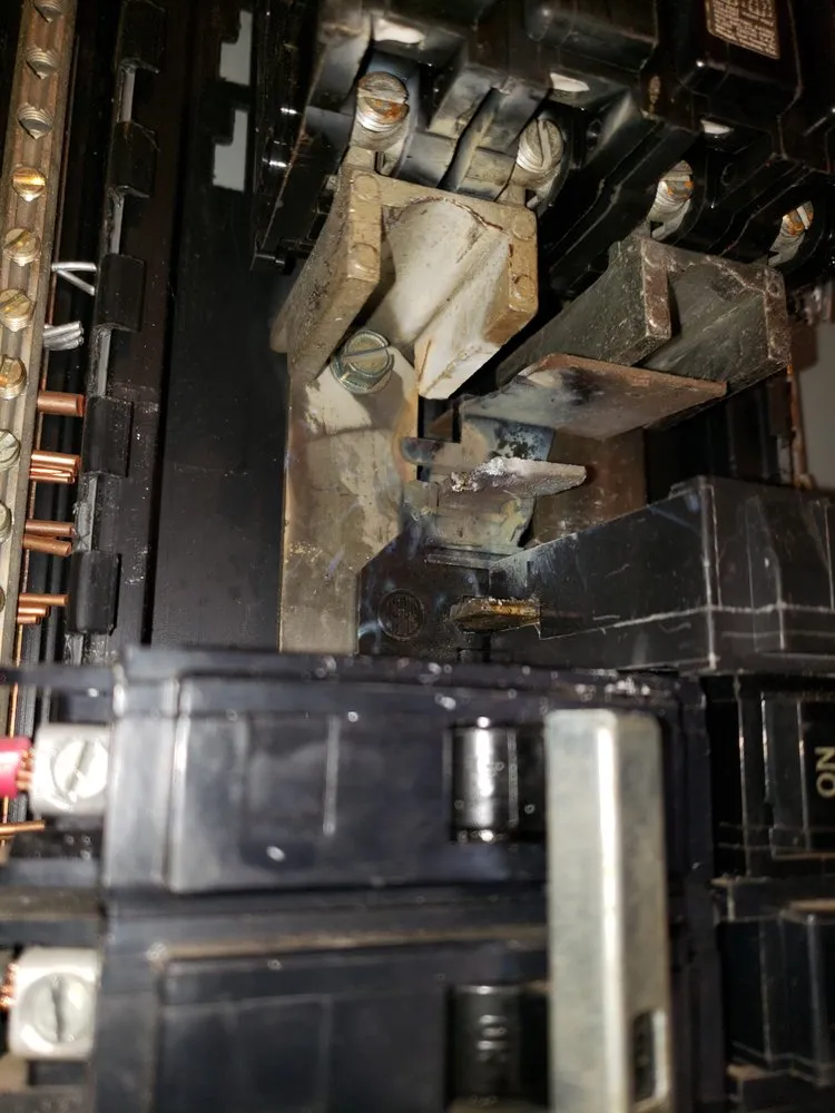 Slide of LUX Electrical Services