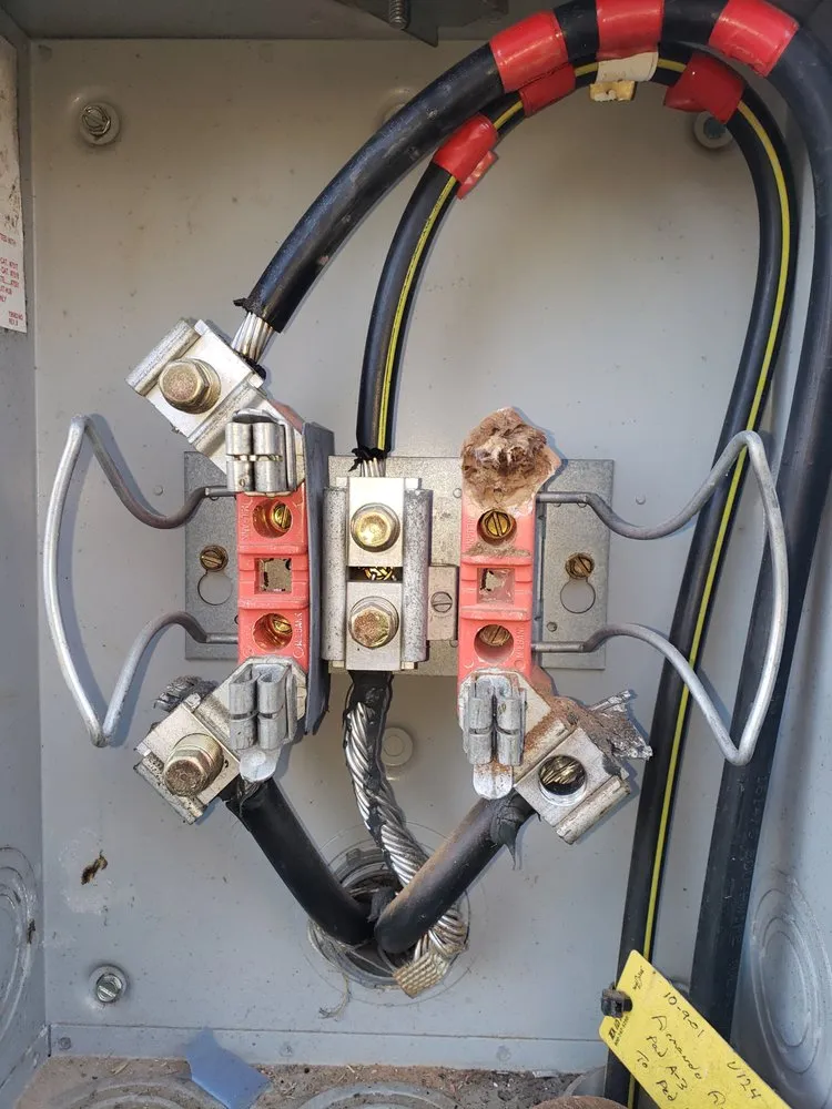 Slide of LUX Electrical Services