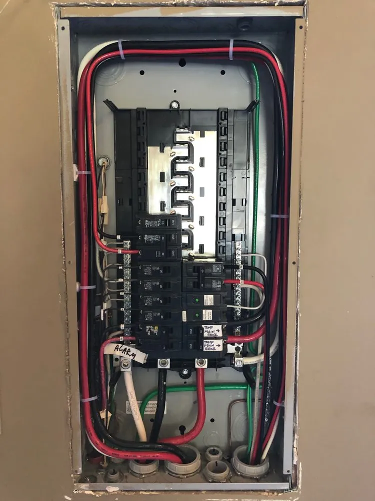 Expert electrician providing outlet and switch repair in Petaluma, CA - LUX Lighting Design & Electrical
