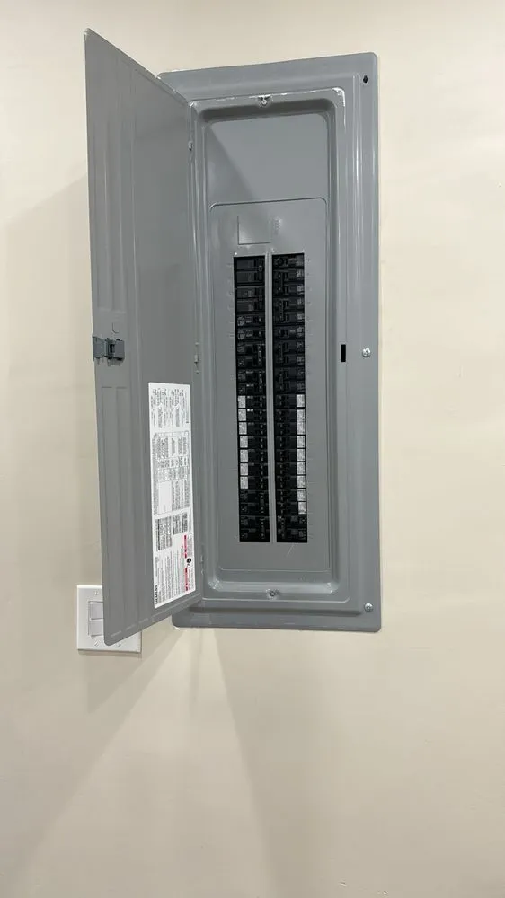 Slide of Luxon Electric