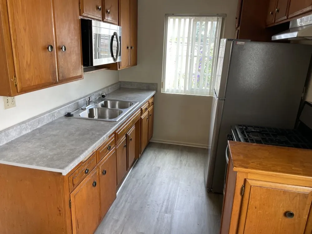 Slide of Luxury Handyman 4 You