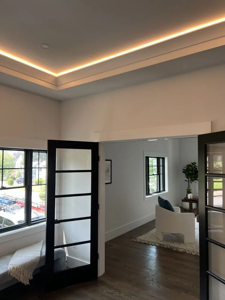 Slide of Luza Electrical corp