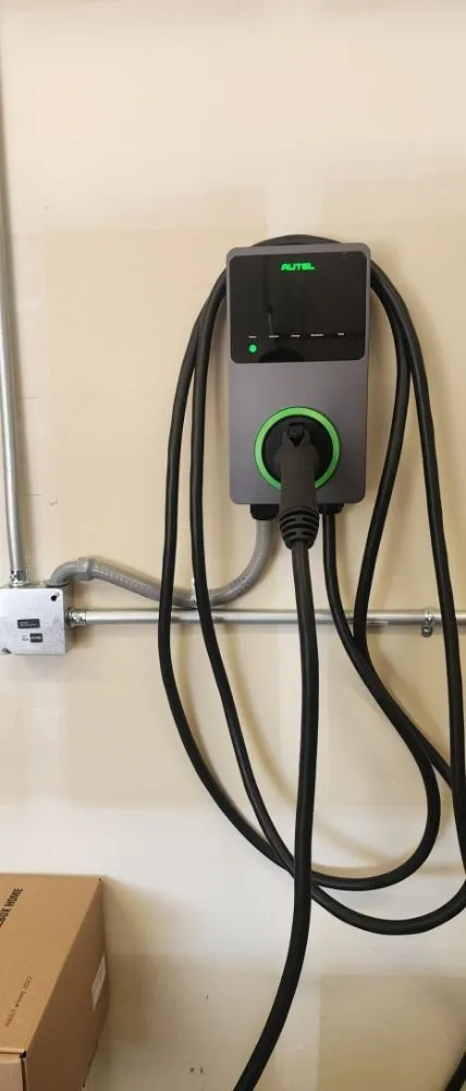 Slide of LV Electric & HD Services