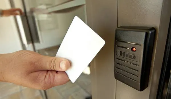 Slide of LVG Electrical & Communications