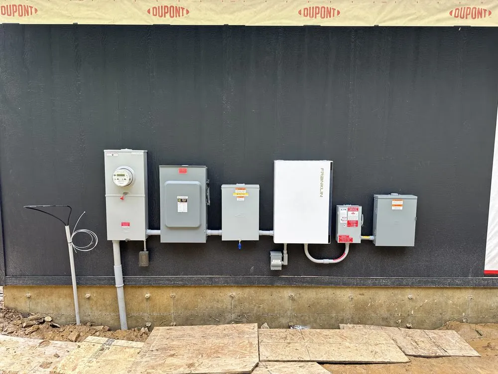 Slide of Lydon Solar