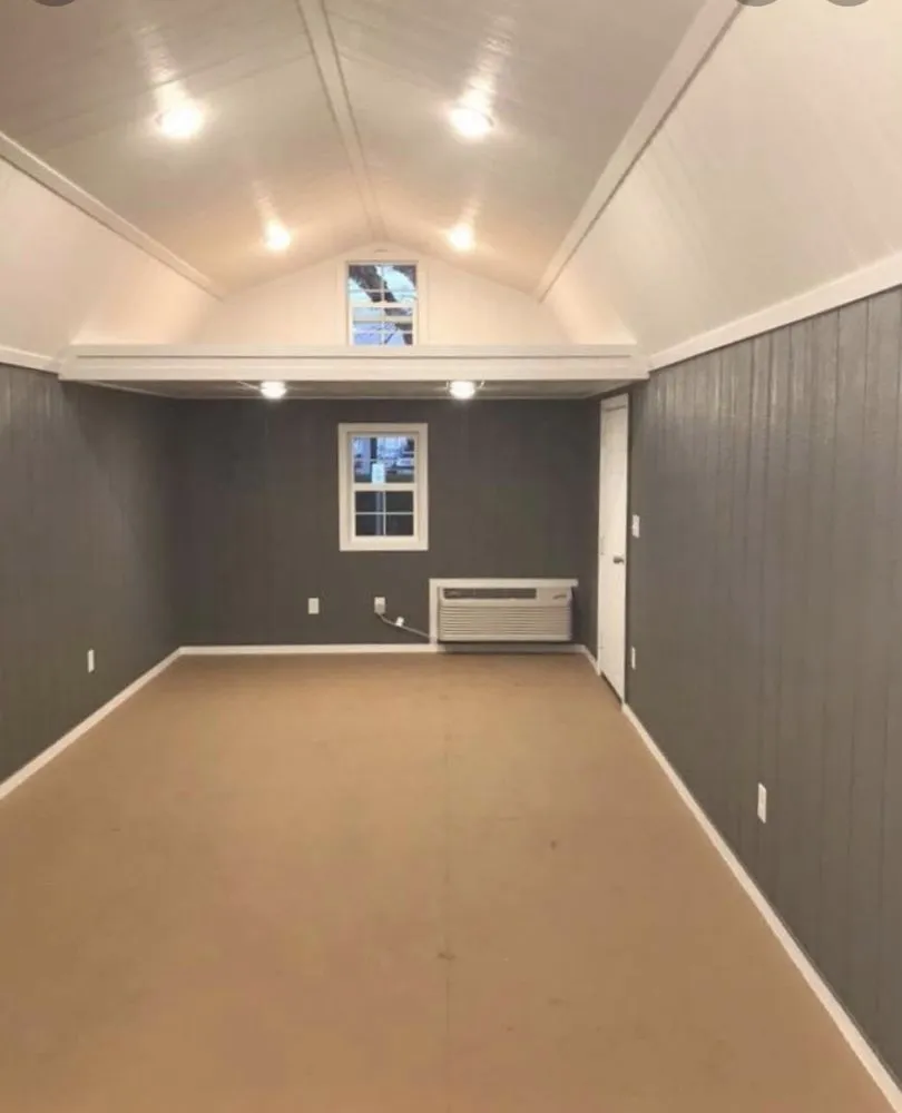 Slide of Lyn Electric and Construction