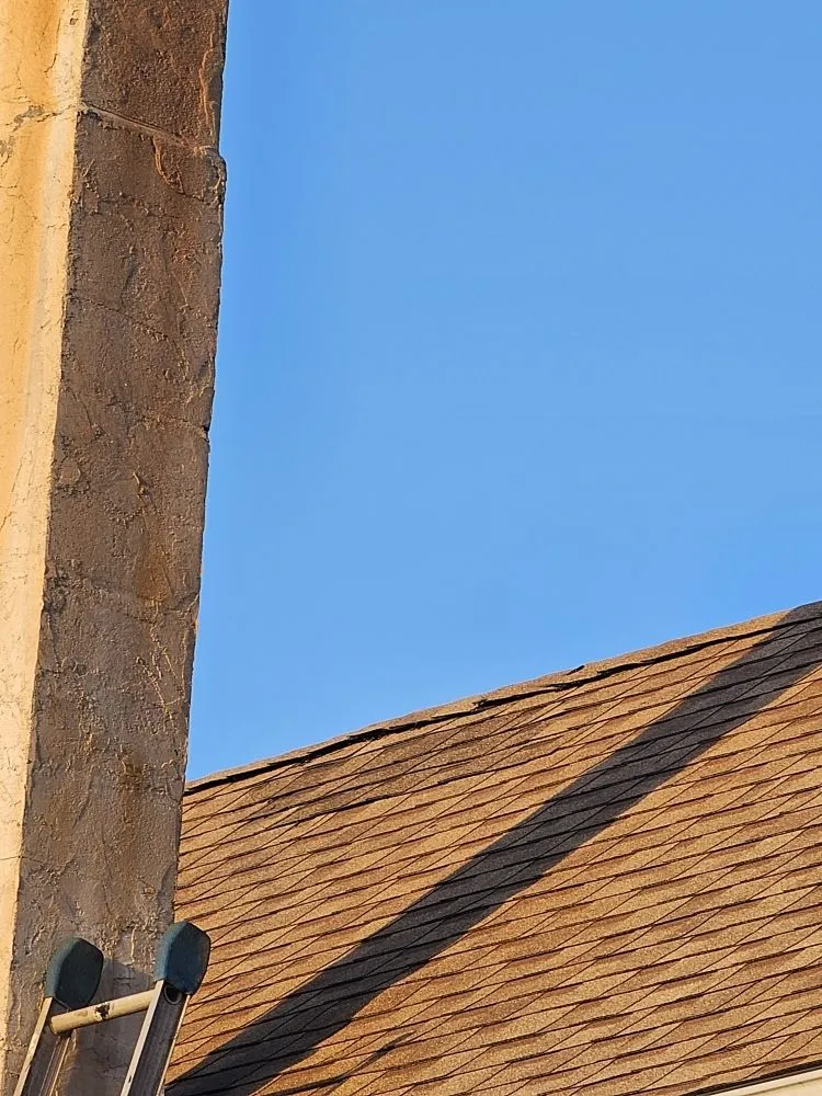 Slide of Lynn's Handyman Services