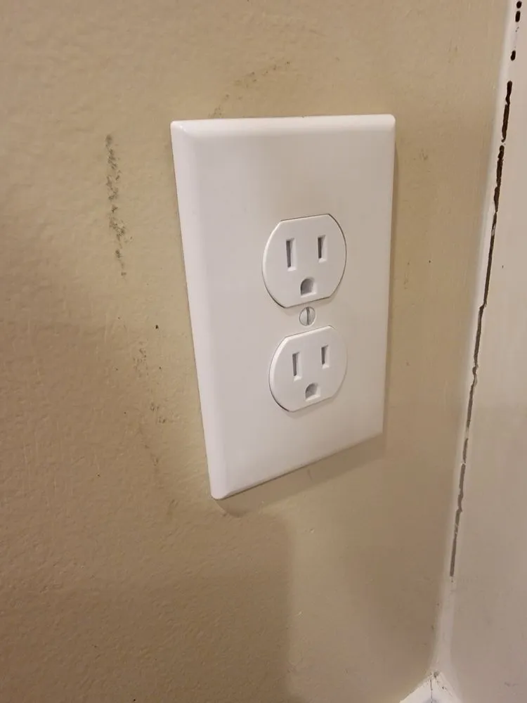 Slide of Lytle Contracting