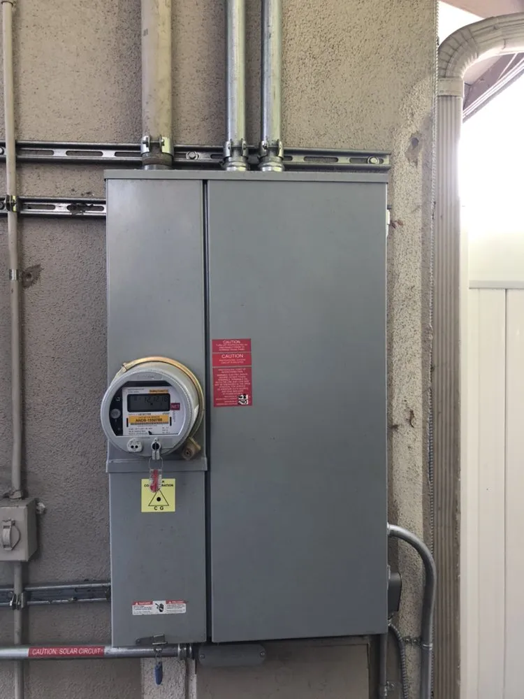 Professional electrical service for homes in emergency electrical service,  by 