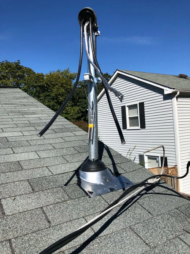 Slide of M & M Electrical Services