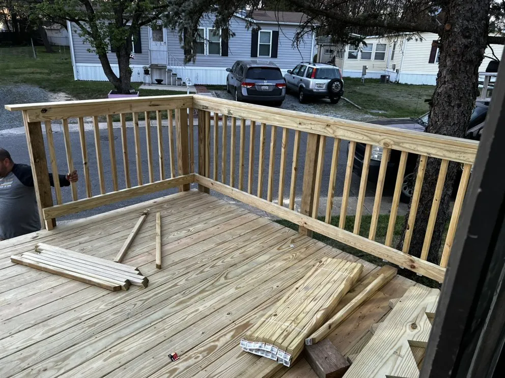 Licensed electrician providing emergency electrical service in Upper Marlboro, MD - M & M General Contractor and Tech