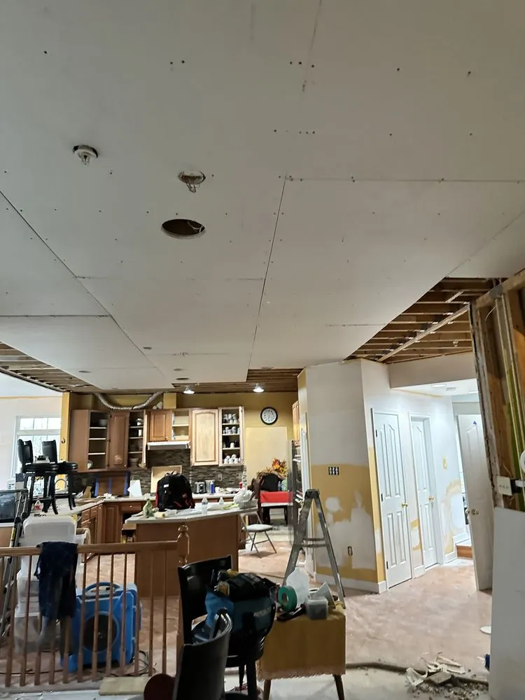 Slide of M & M Remodeling & Electric