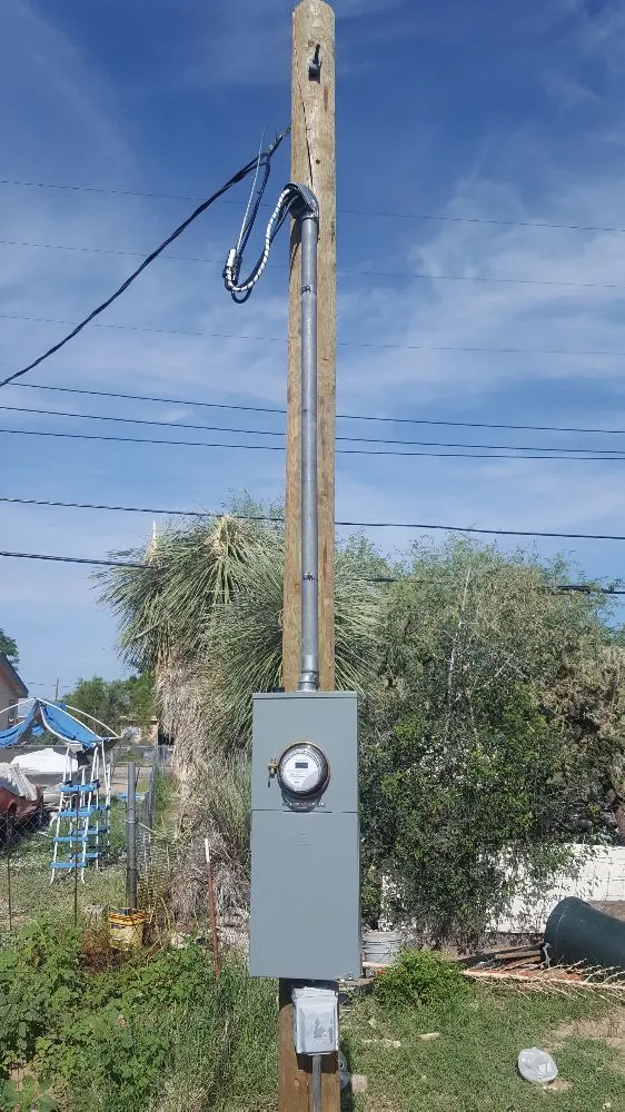 Slide of M & R Electrical Services