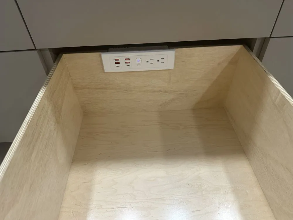 Slide of M & W Electric Incorporated