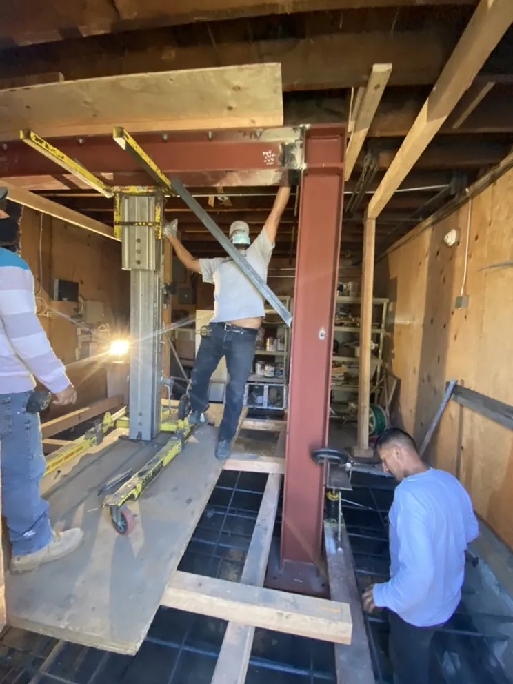 Slide of M 7.24 Builders