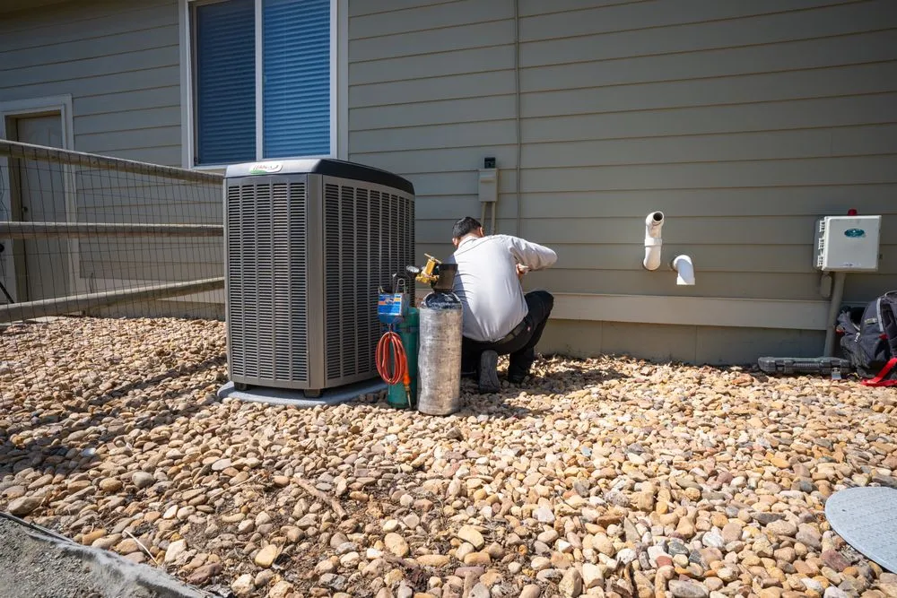 Professional emergency electrical service experts serving ,  - M and M Heating & Cooling, Plumbing & Electrical