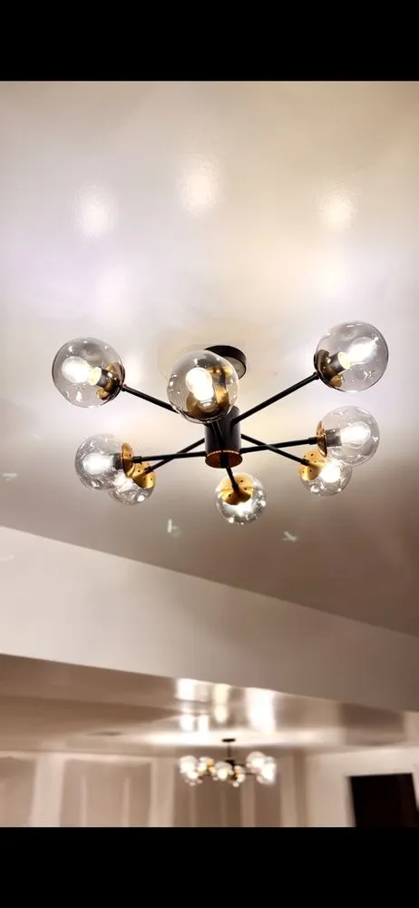 Slide of M D Contracting Solutions