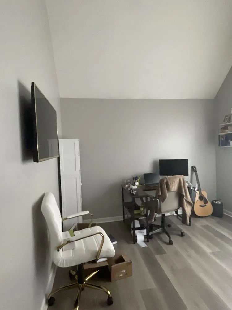 Slide of M D Contracting Solutions