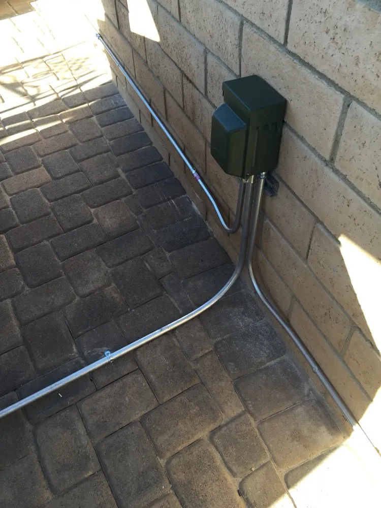 Slide of M Electric Construction