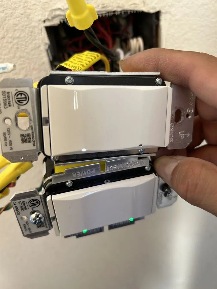 Slide of M Electric Services