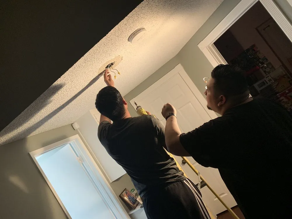 Slide of M Reyes Electrical