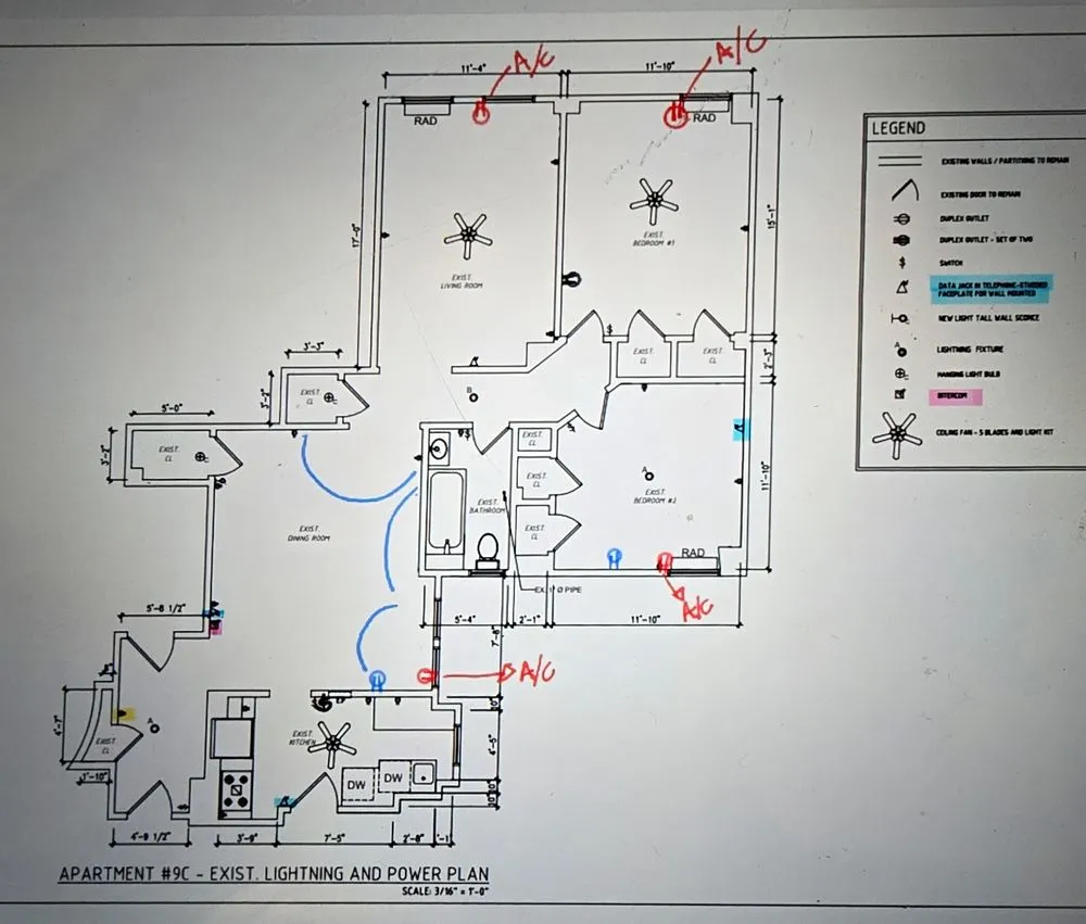 Slide of M-UNIT'S Electrician