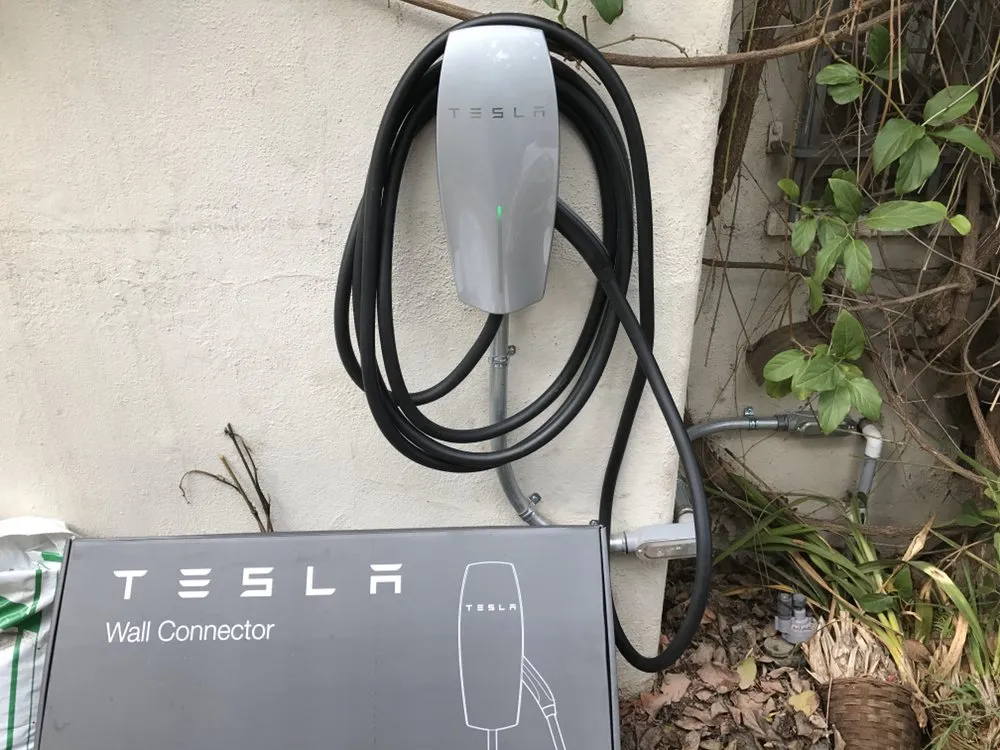 Slide of M Y Electrical