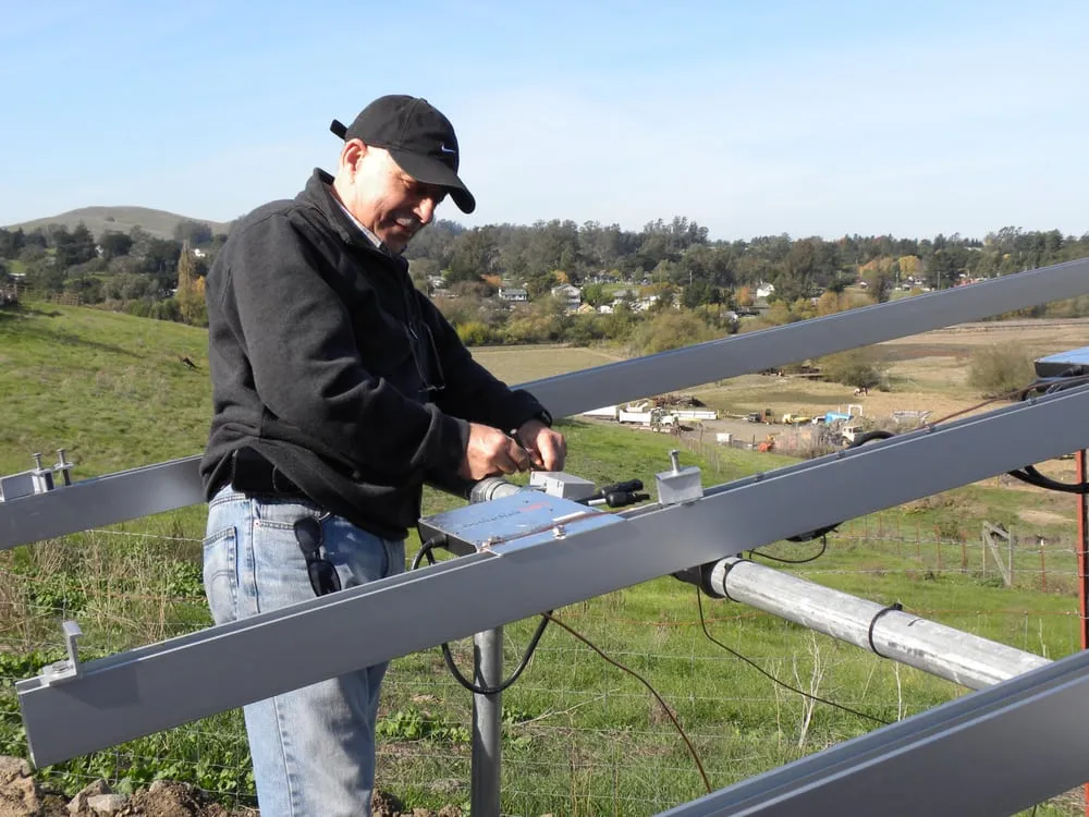 Slide of M& Z Electrical Contractor