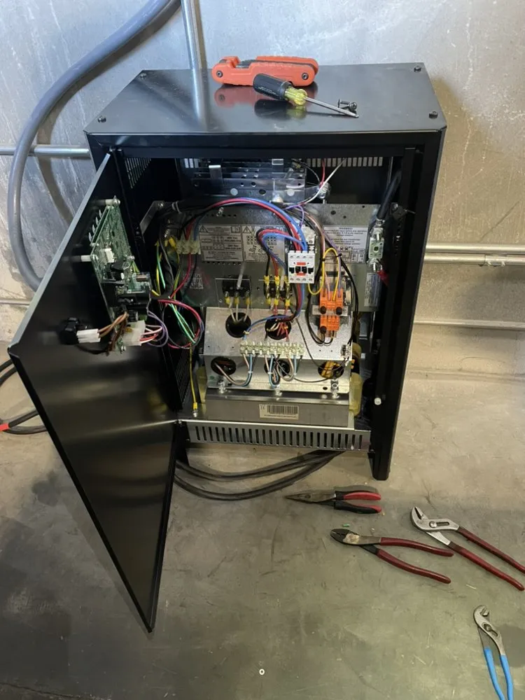 Slide of M4 Electric